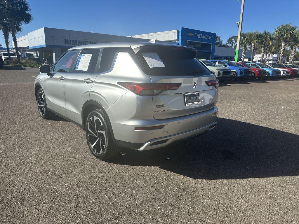 used 2024 Mitsubishi Outlander car, priced at $22,511
