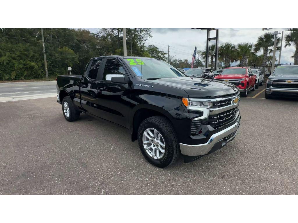 used 2025 Chevrolet Silverado 1500 car, priced at $36,985