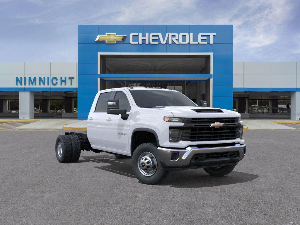 new 2025 Chevrolet Silverado 3500 car, priced at $78,022