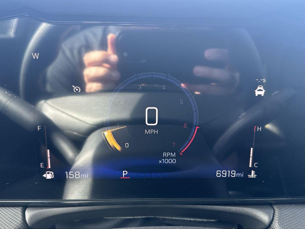 used 2025 Chevrolet TrailBlazer car, priced at $27,573