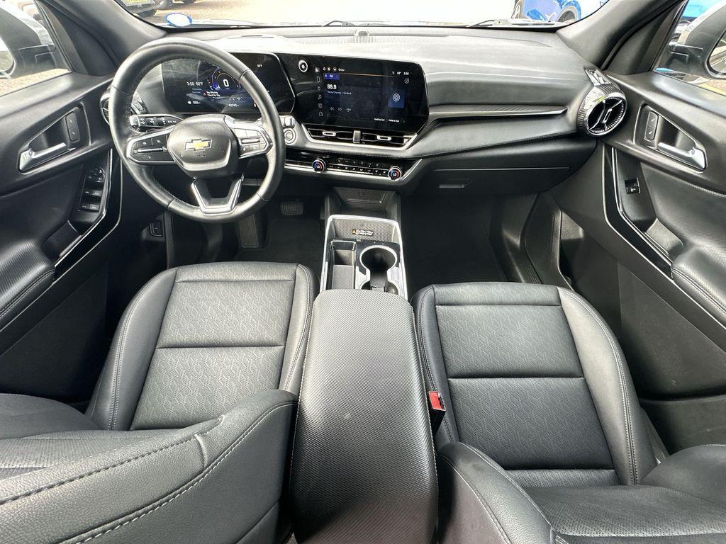 used 2025 Chevrolet Equinox car, priced at $25,775