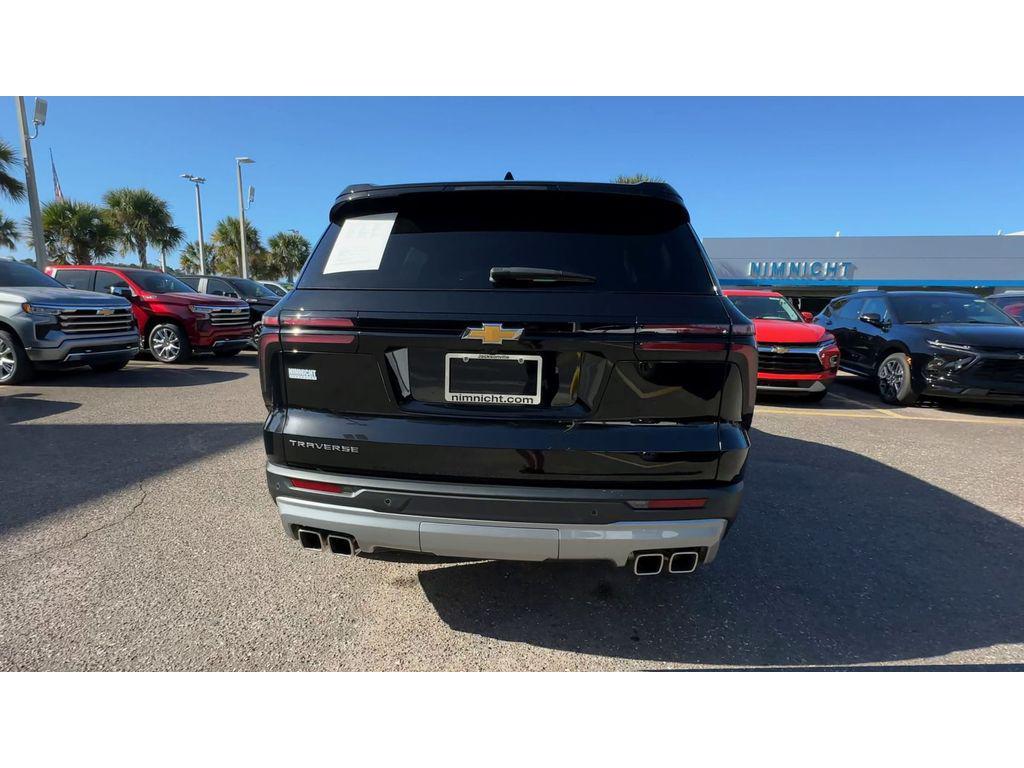 used 2025 Chevrolet Traverse car, priced at $37,667