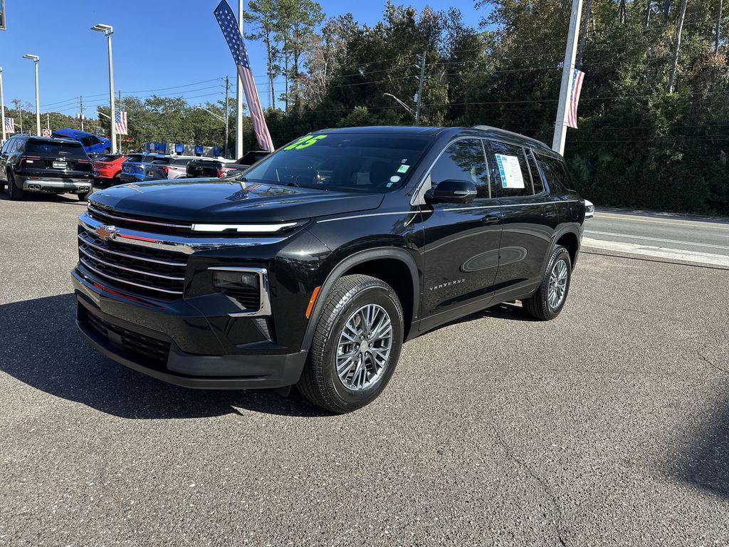 used 2025 Chevrolet Traverse car, priced at $37,667