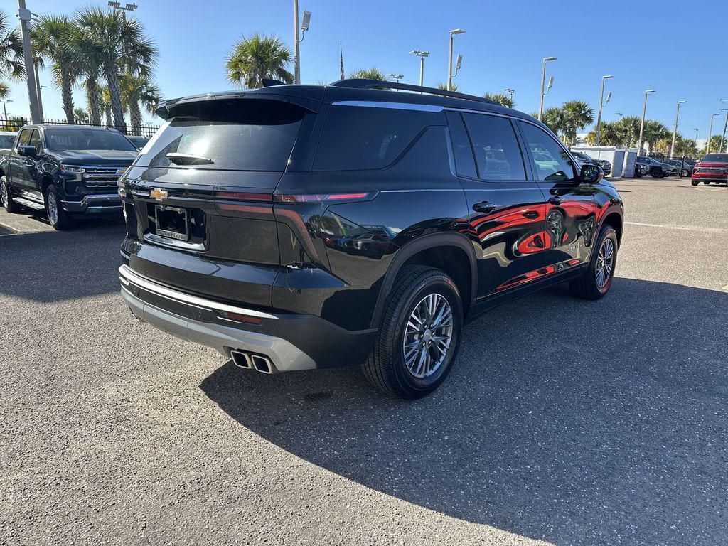 used 2025 Chevrolet Traverse car, priced at $37,667