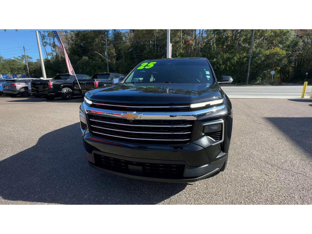 used 2025 Chevrolet Traverse car, priced at $37,667