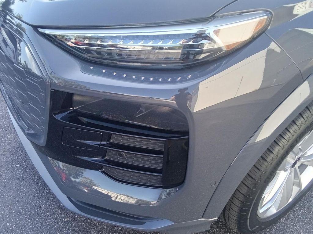 new 2025 Audi Q6 e-tron car, priced at $72,805