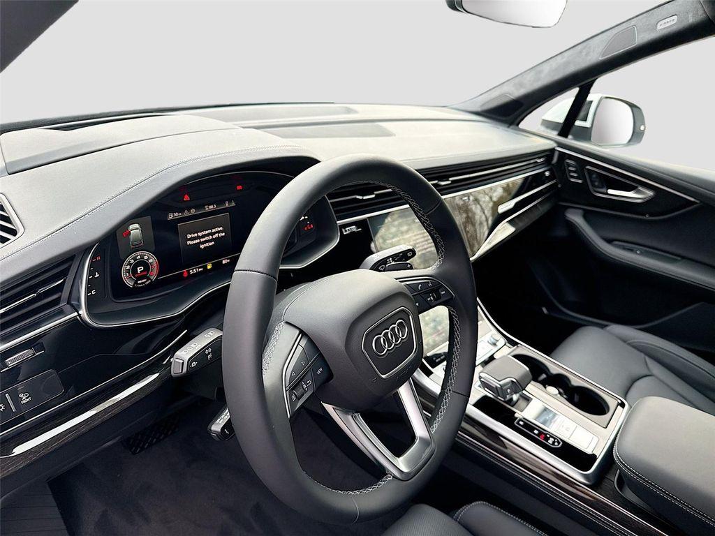 new 2026 Audi Q7 car, priced at $86,045