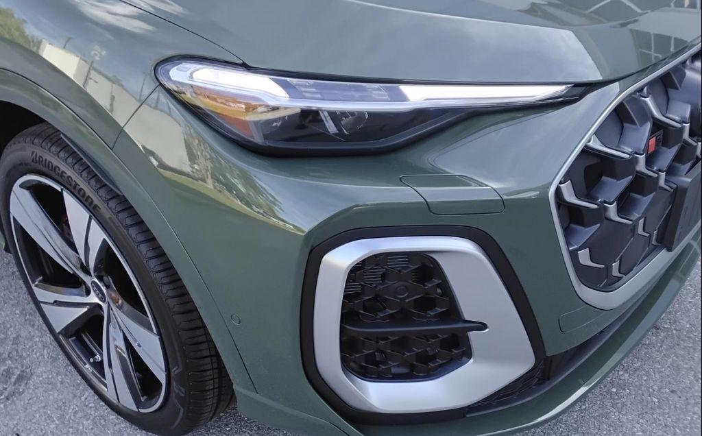 new 2025 Audi SQ5 car, priced at $72,255