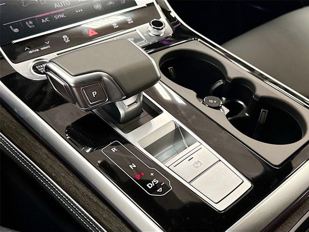 new 2026 Audi Q7 car, priced at $82,545
