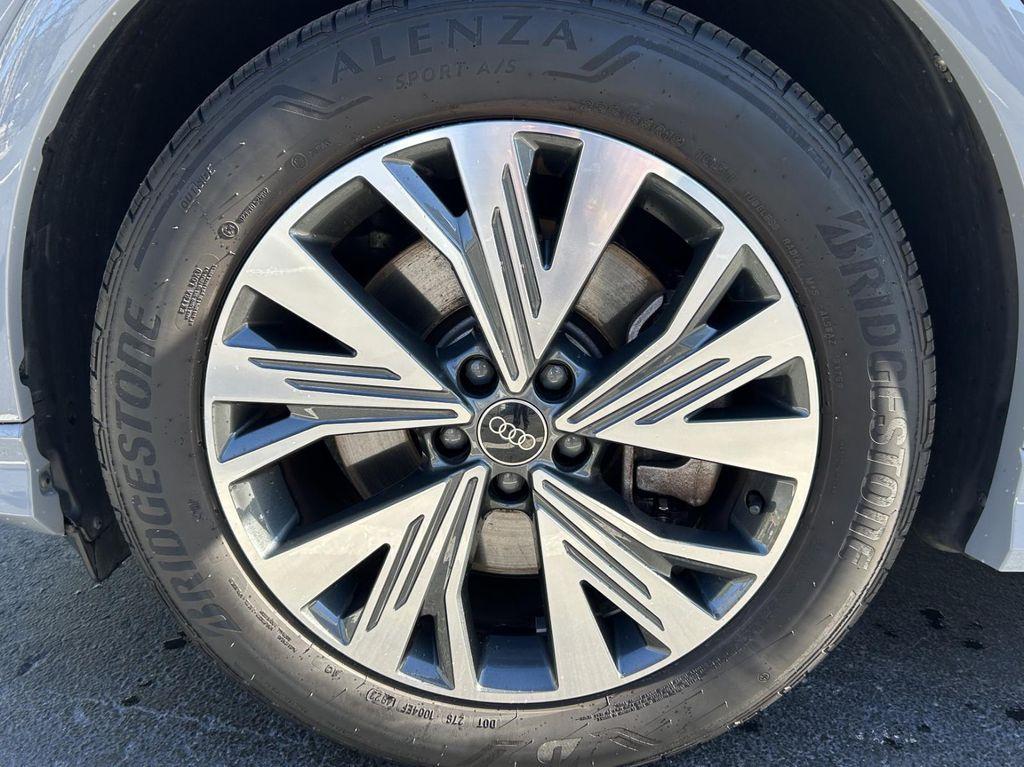 used 2025 Audi Q4 e-tron car, priced at $33,500