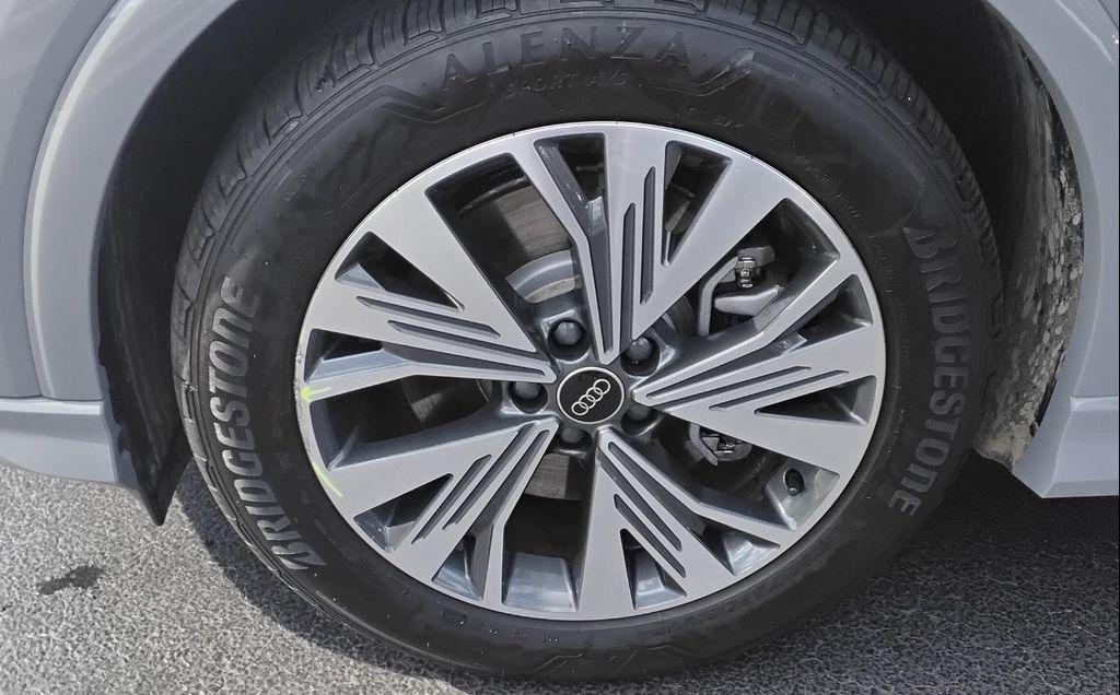 used 2025 Audi Q4 e-tron car, priced at $33,500