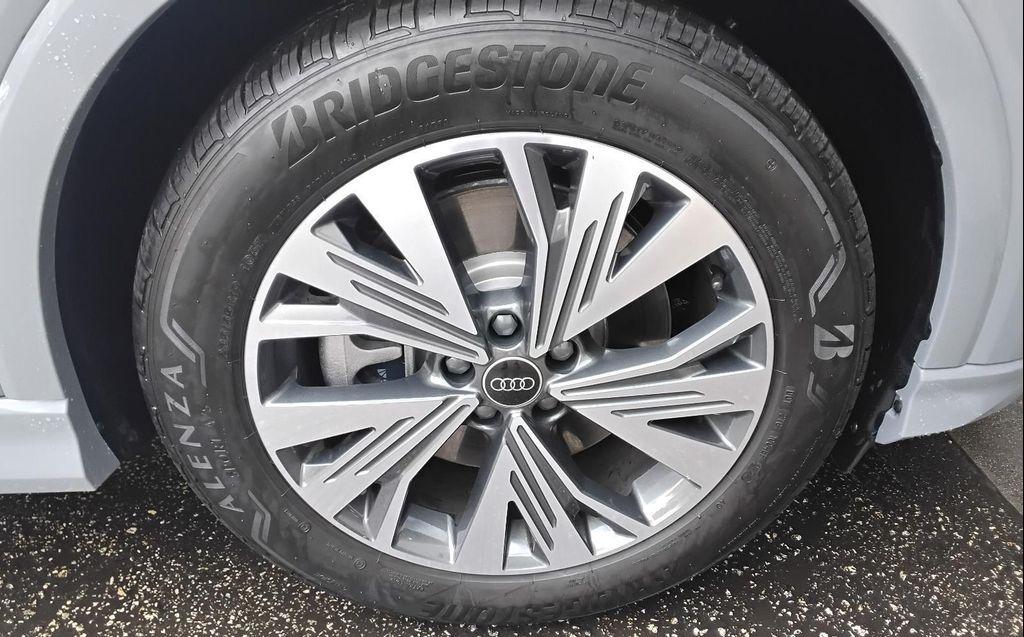 used 2025 Audi Q4 e-tron car, priced at $33,500