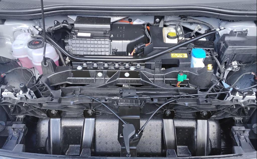 used 2025 Audi Q4 e-tron car, priced at $33,500