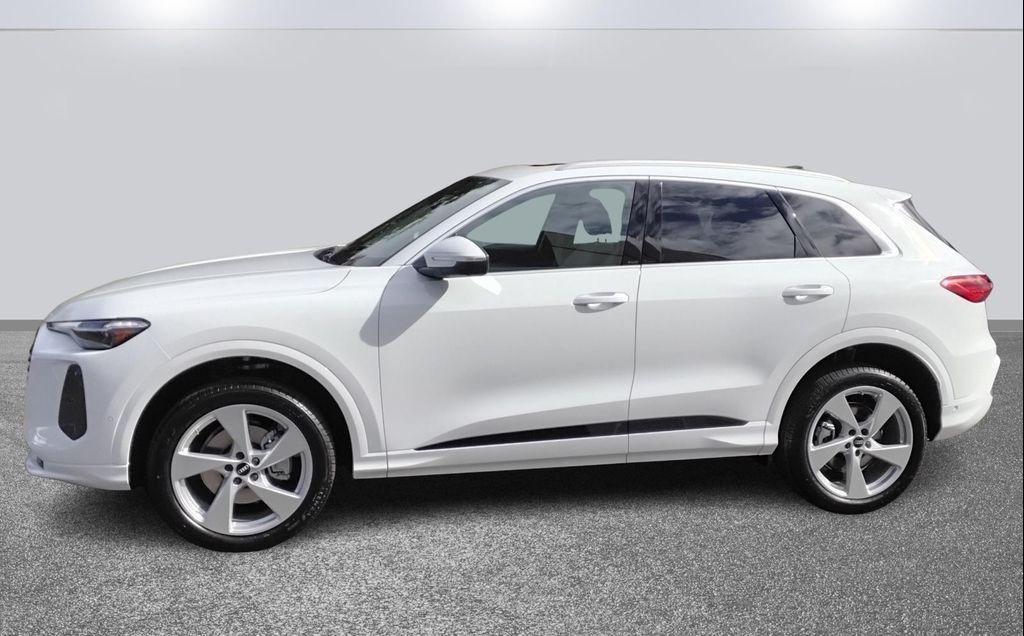 new 2025 Audi Q5 car, priced at $59,755