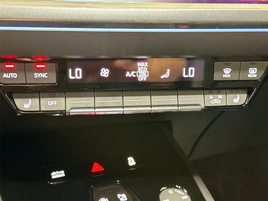 used 2024 Audi Q4 e-tron Sportback car, priced at $31,500