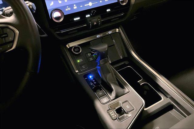 used 2025 Lexus GX 550 car, priced at $90,947