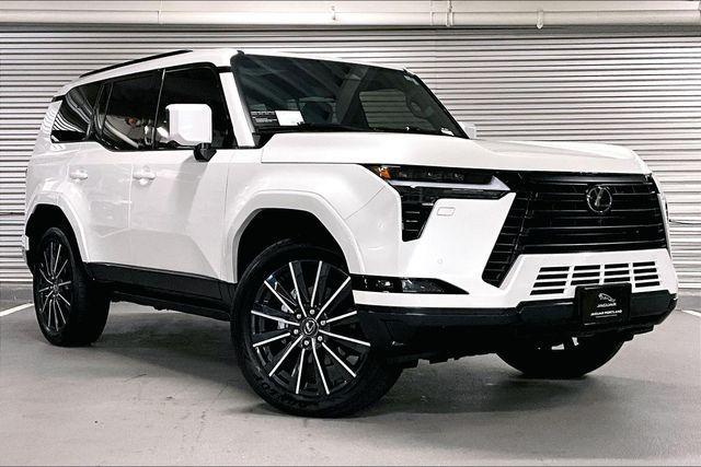 used 2025 Lexus GX 550 car, priced at $90,947