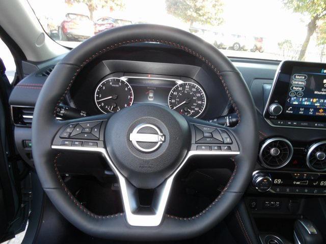 2025 Atlantic Gray Metallic/Super Black Nissan Sentra