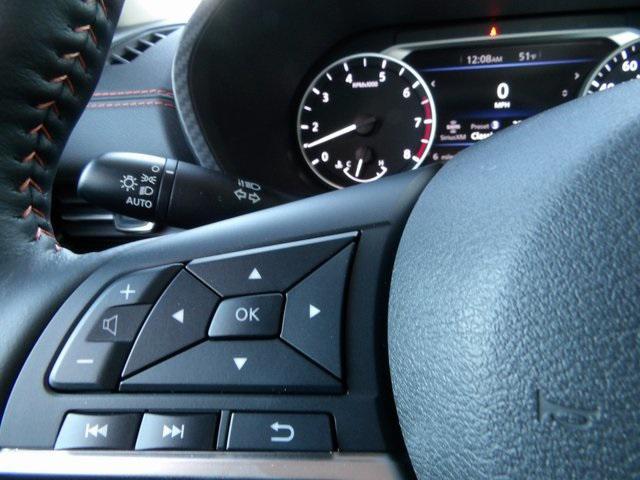 2025 Atlantic Gray Metallic/Super Black Nissan Sentra
