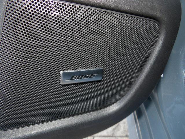 2025 Atlantic Gray Metallic/Super Black Nissan Sentra