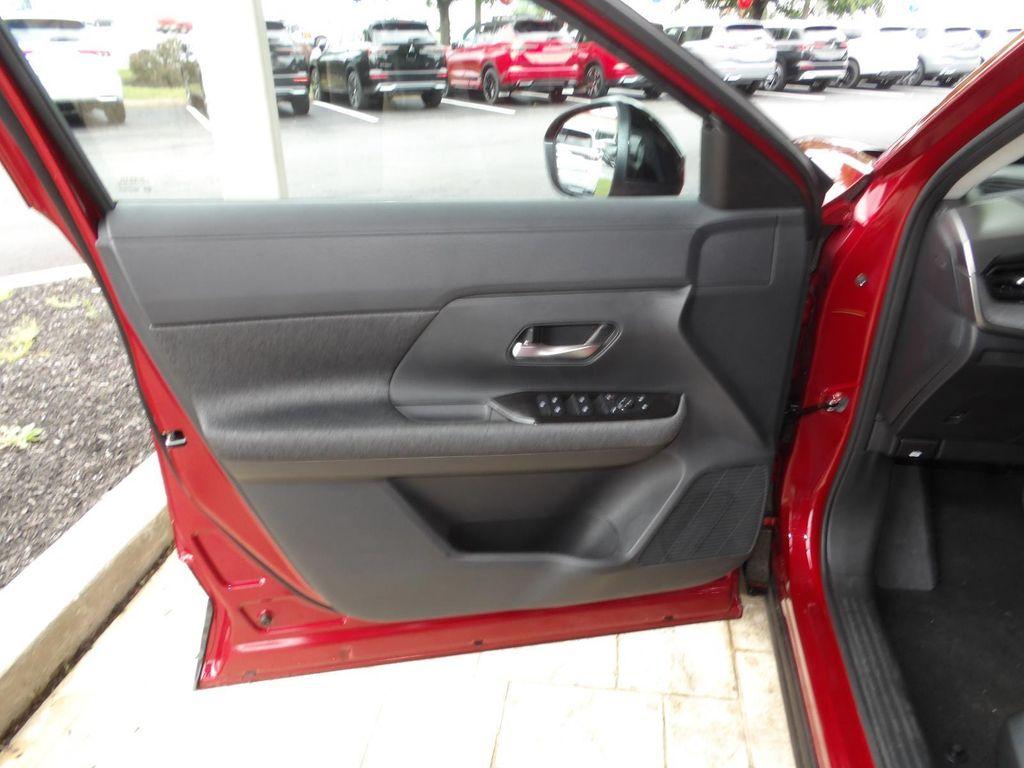 new 2026 Nissan Kicks car, priced at $27,651