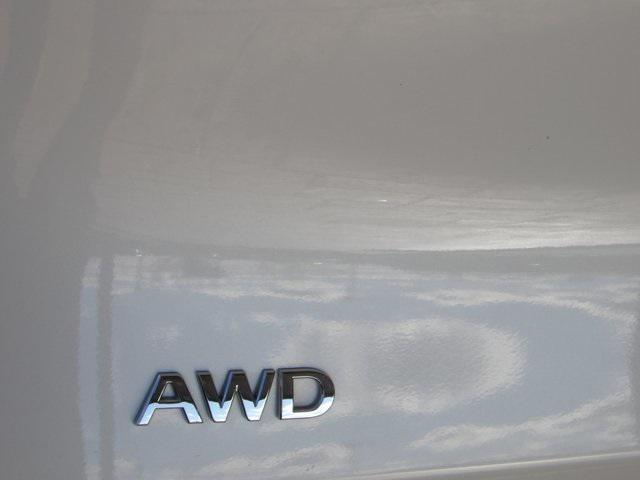 used 2025 INFINITI QX60 car, priced at $46,900