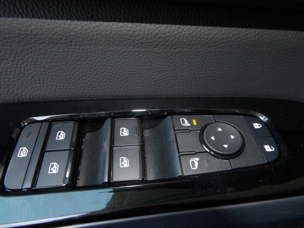 new 2026 Nissan Pathfinder car, priced at $41,393