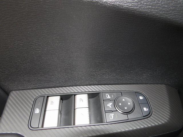 new 2025 Mitsubishi Outlander car, priced at $33,180