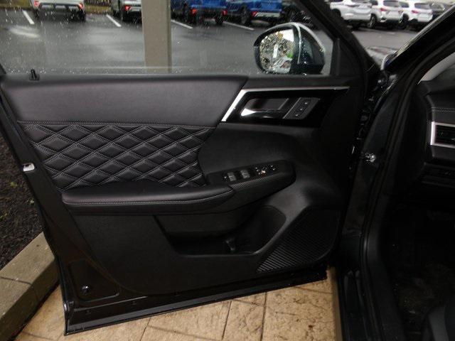 new 2025 Mitsubishi Outlander PHEV car, priced at $43,363