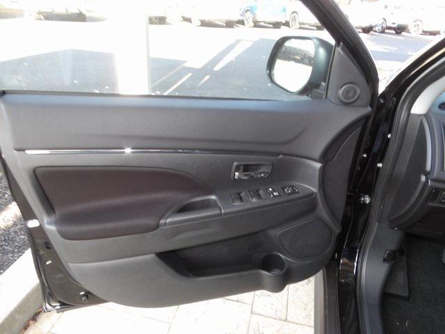 new 2025 Mitsubishi Outlander Sport car, priced at $25,638