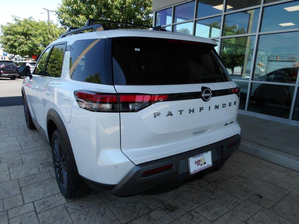 new 2026 Nissan Pathfinder car, priced at $44,657