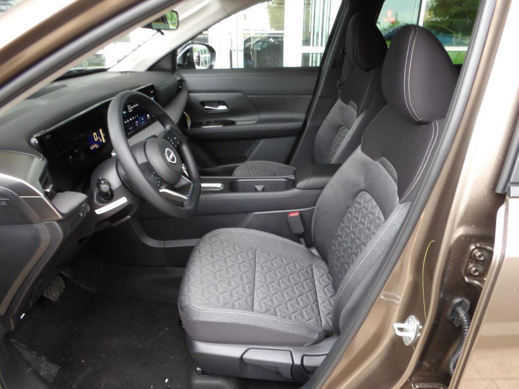 new 2026 Nissan Kicks car, priced at $24,993