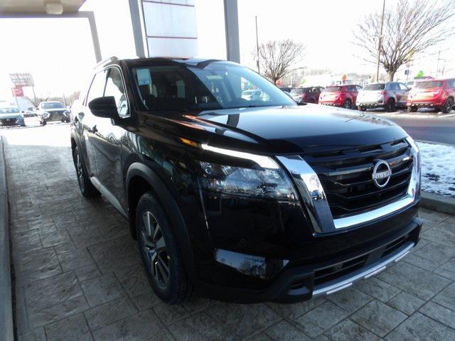 new 2025 Nissan Pathfinder car, priced at $37,892