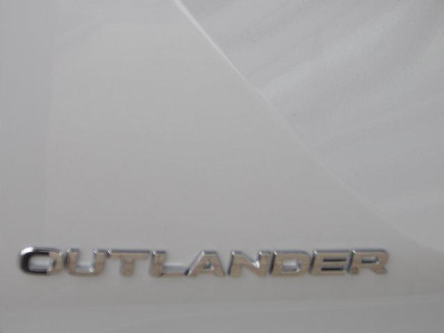 new 2026 Mitsubishi Outlander car, priced at $37,690