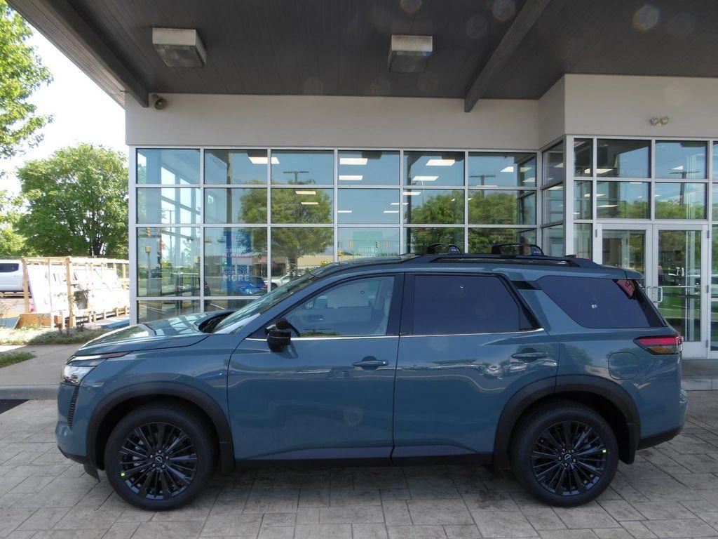 new 2026 Nissan Pathfinder car, priced at $44,657