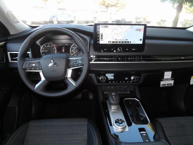 new 2025 Mitsubishi Outlander car, priced at $33,539