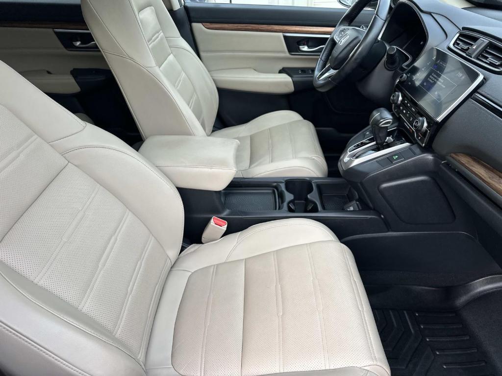 used 2017 Honda CR-V car, priced at $15,995