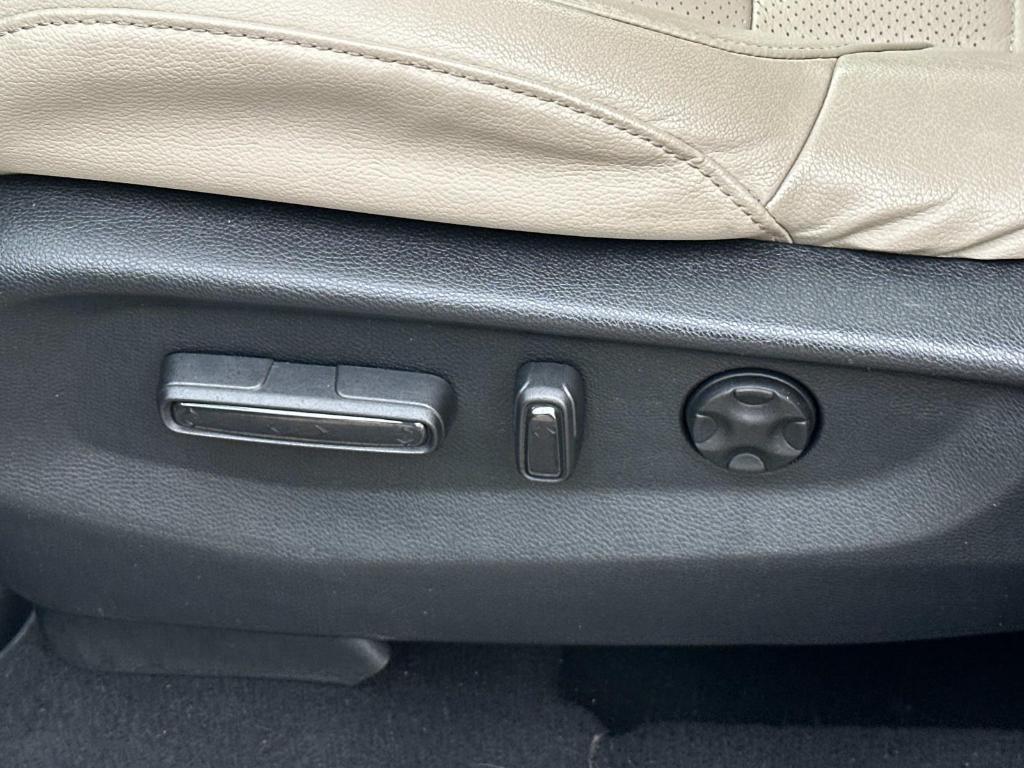 used 2017 Honda CR-V car, priced at $15,995