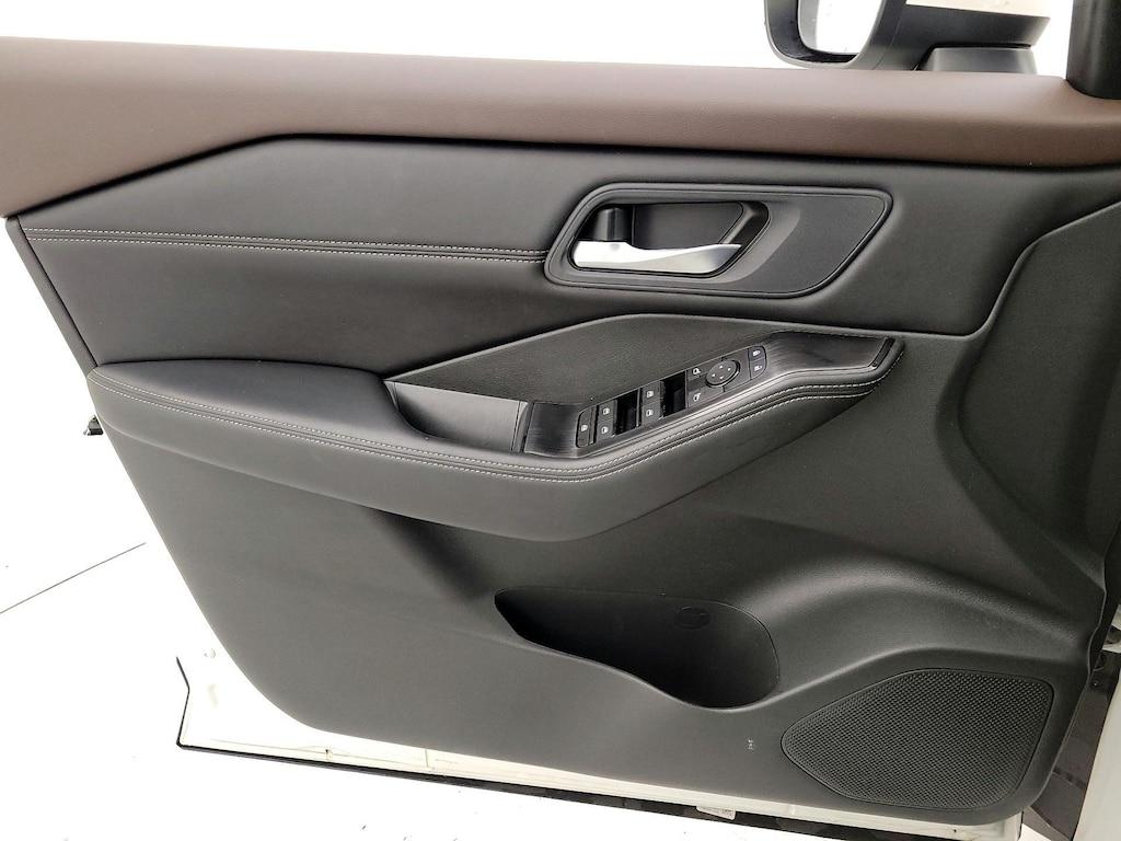 used 2023 Nissan Rogue car, priced at $22,998