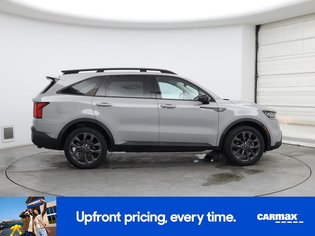 used 2023 Kia Sorento car, priced at $26,998