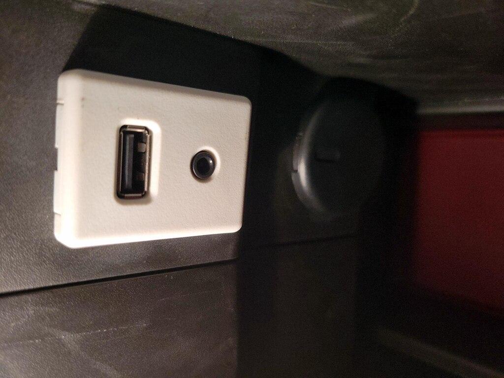 used 2014 Chevrolet Equinox car, priced at $16,998