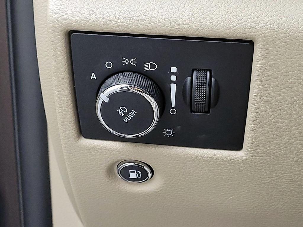 used 2018 Jeep Grand Cherokee car, priced at $19,998