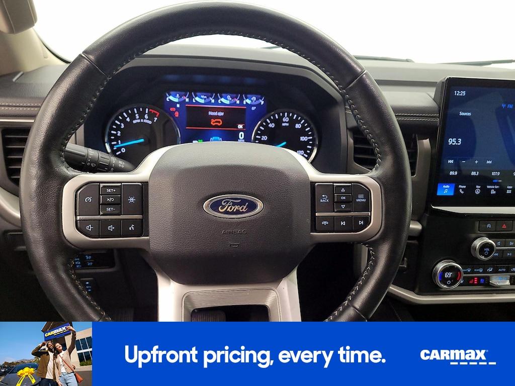 used 2023 Ford Expedition car, priced at $41,998