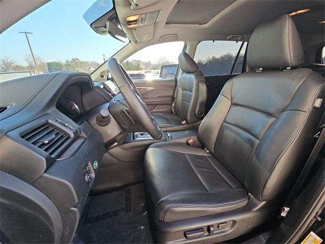 used 2022 Honda Pilot car, priced at $25,000