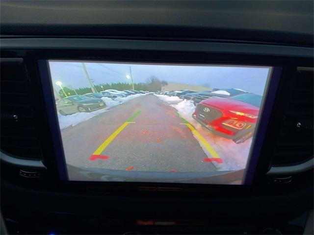 used 2023 Chrysler Pacifica car, priced at $24,377