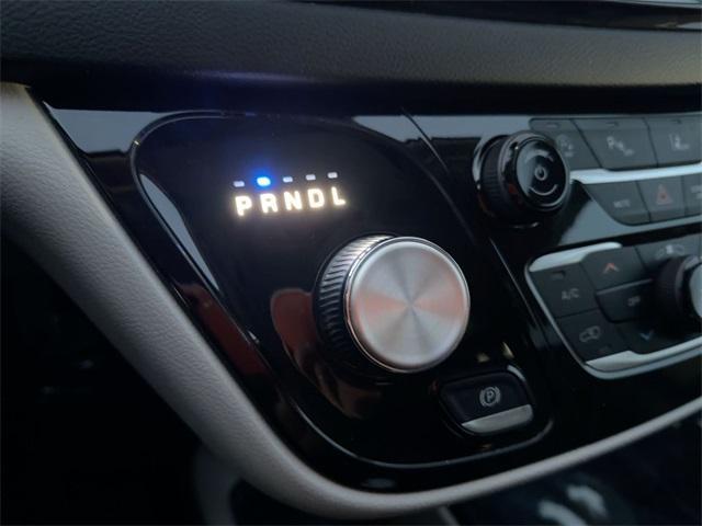 used 2023 Chrysler Pacifica car, priced at $24,377