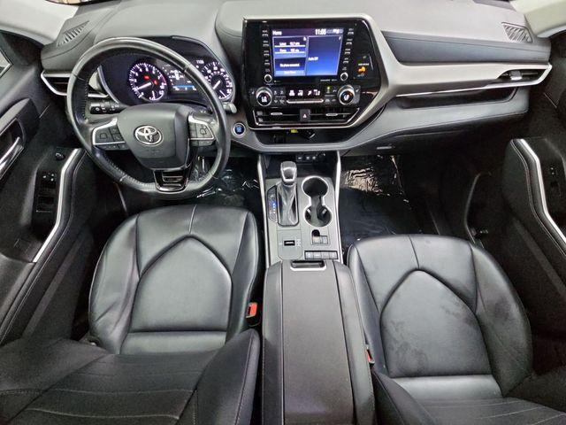 used 2021 Toyota Highlander car, priced at $23,000