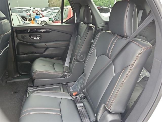 new 2025 Honda Pilot car, priced at $50,050