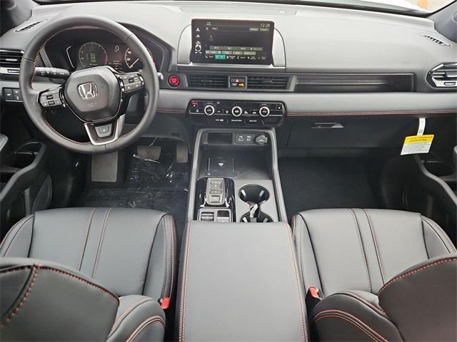 new 2025 Honda Pilot car, priced at $50,050