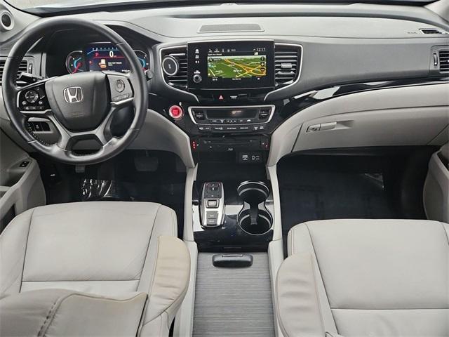used 2021 Honda Pilot car, priced at $25,000